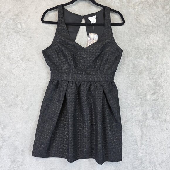 Cooperative Dress Womens 4 Black Fit & Flare Open Back Sleeveless NWT Mini Party - Picture 1 of 11